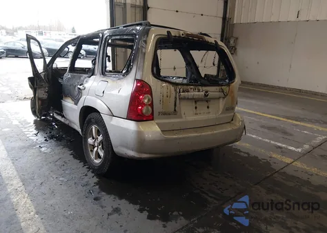 2005 Mazda Tribute S z USA, uszkodzony, nr VIN 4F2CZ94115KM49323